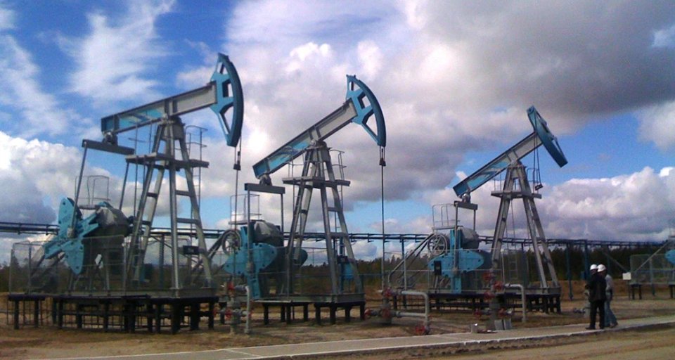 РФ может получить за нефть и газ в 2023 году $321 млрд