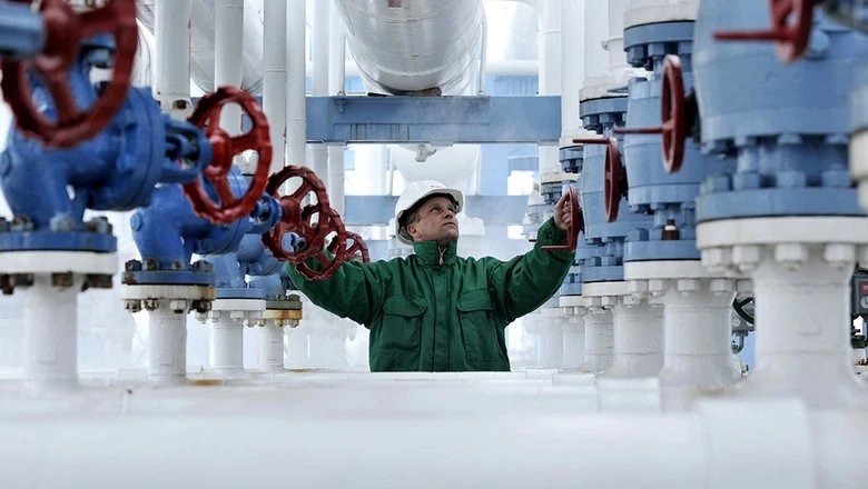 Белоруссия будет в 2023 году рассчитываться с РФ за нефть и газ в российских рублях