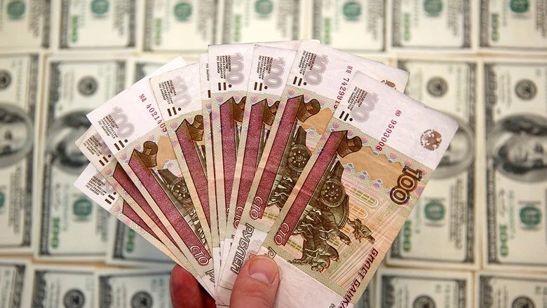 ФАС уточнила предложение о временном запрете валютных контрактов в России
