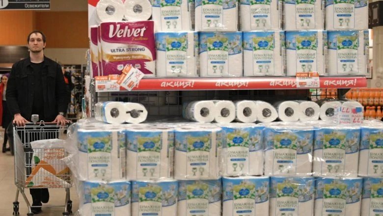 Белоруссия ввела госрегулирование цен на туалетную бумагу и детскую обувь