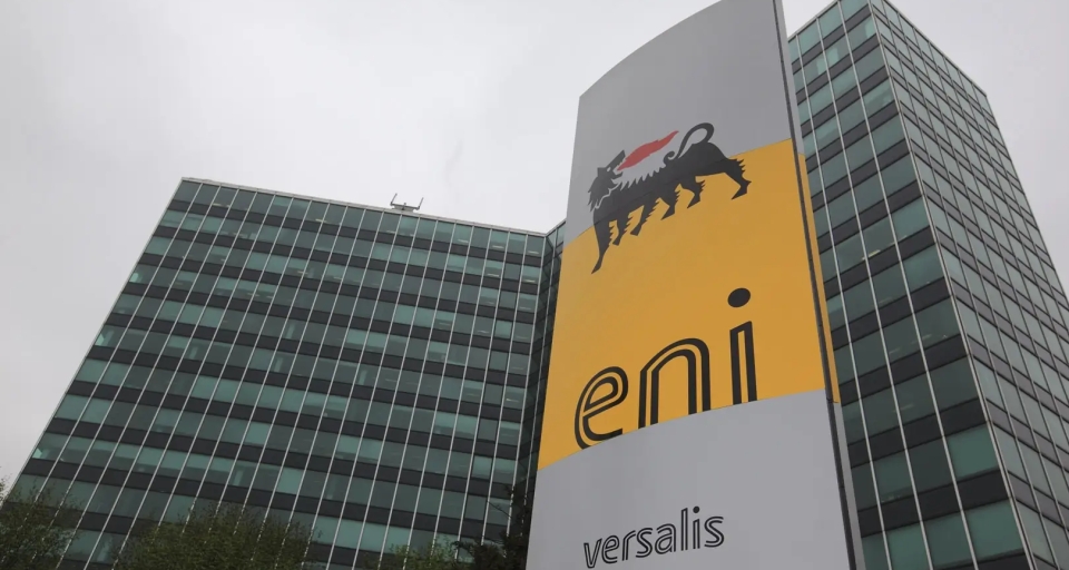 Eni остановила заключение контрактов на покупку российской нефти