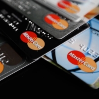 MasterCard изменит тарифы за переводы по номеру телефона