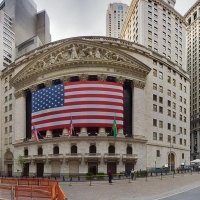 Оператор фондовой биржи Нью-Йорка отслеживает тысячи криптовалют