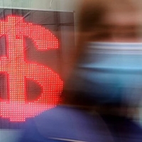 «Индекс бигмака» вернул курс рубля в 2008 год