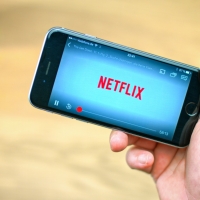 Обвал акций Netflix на бирже – начало конца FAANG-пузыря?