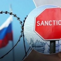 Альфа-банк, Тинькофф и Росбанк включены в 10-й пакет антироссийских санкций ЕC