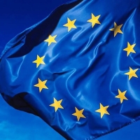 ЕС ввел запрет на экспорт предметов роскоши в Россию