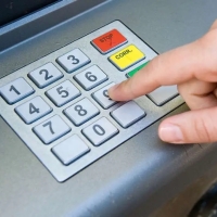 Ошибки при вводе ПИН-кода в банкомате: последствия и способы избежания проблем