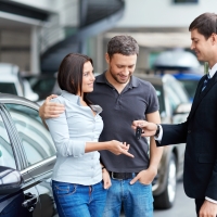 Покупка автомобиля в рассрочку от частных лиц: грамотный подход и важные аспекты