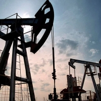 Цены на нефть растут перед заседанием ОПЕК+
