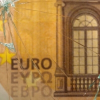 ЕС запретил Всего токенов евро в Россию