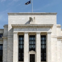 ФРС США повысила базовую ставку до 0,25−0,5%